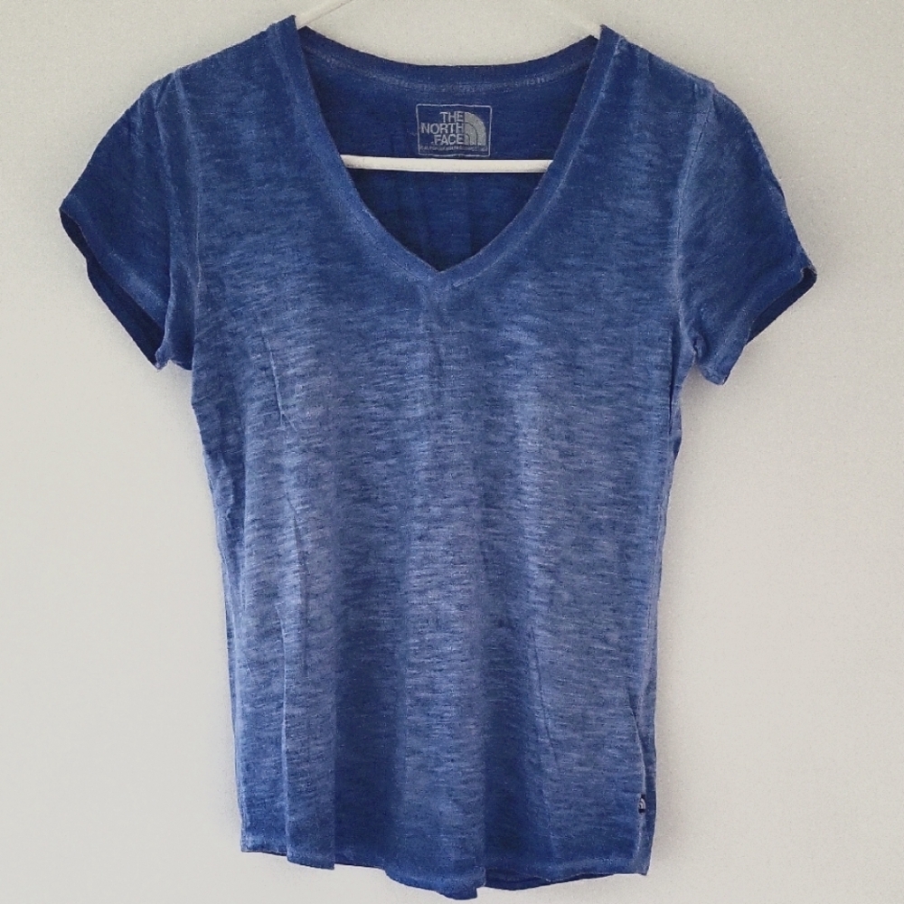 The North Face V-Neck Tshirt